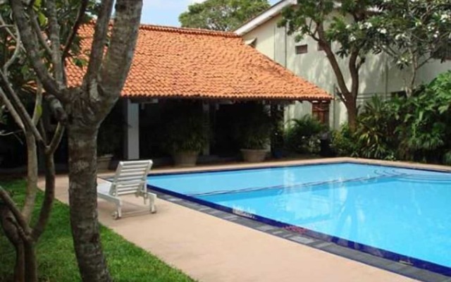 Hotel Sunflower