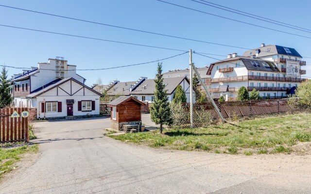 Simply Comfort, Modern Townhome, Sauna