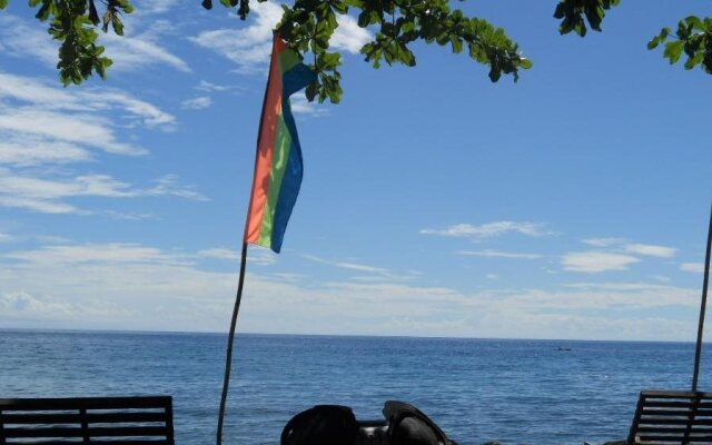 Algen's Dive Resort