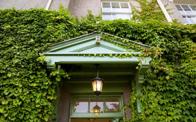 The Izaak Walton Hotel
