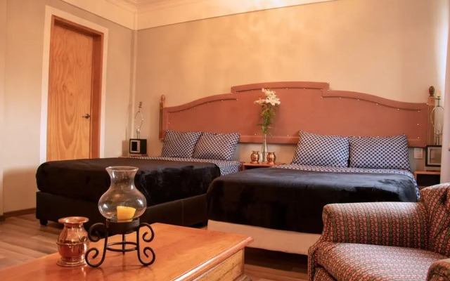 Antique Hotel