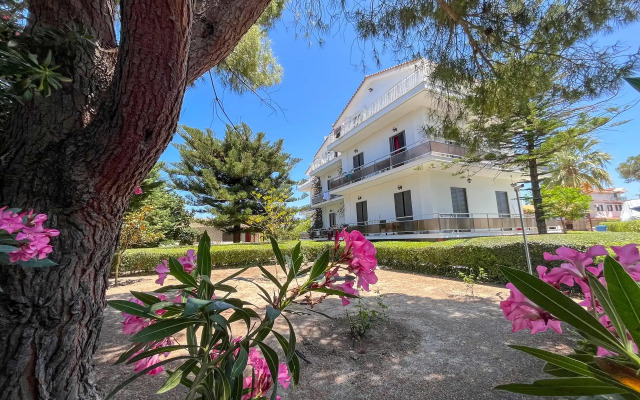 Pettas Apartments