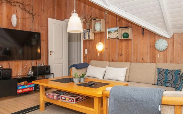 10 Person Holiday Home in Juelsminde-by Traum