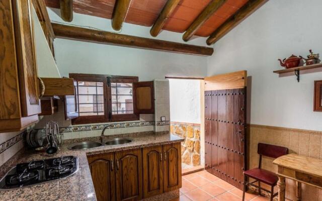 Casa Rufino Iznajar by Ruralidays