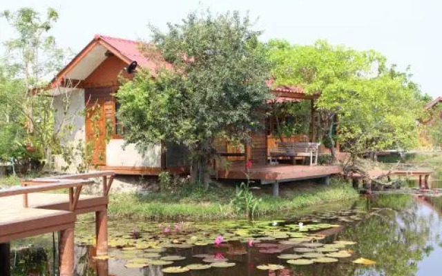 Baan Suan Mulberry Farmstay
