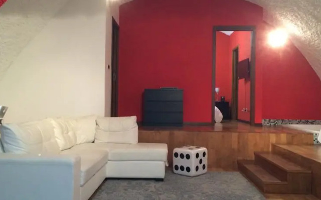 Holiday House Colosseum