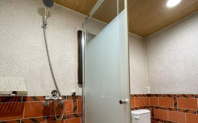 Guning Xiexinyuan Historical Inn