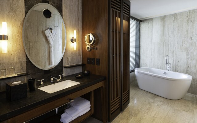 Thompson Playa Del Carmen Beach House