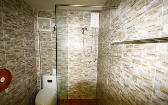 Dang Sea Beach Bungalow