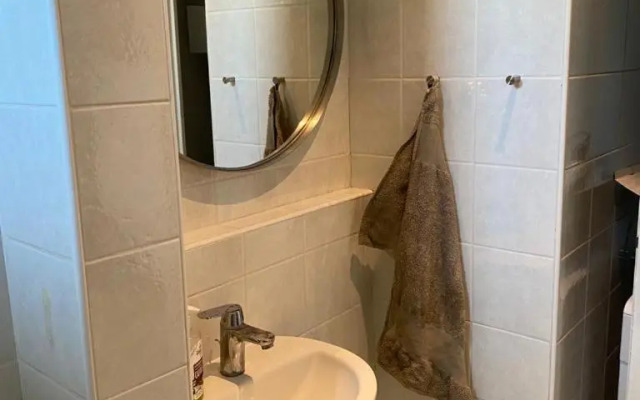 Modern City-Centre Penthouse with Spectacular Views / 135sqm