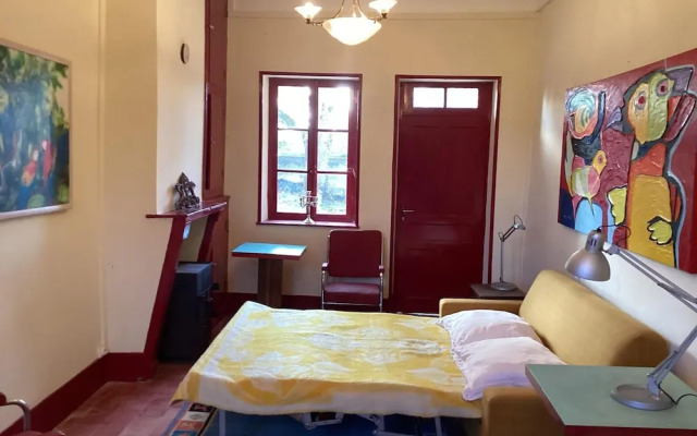 Charming Home by River Allier Hiking Trails