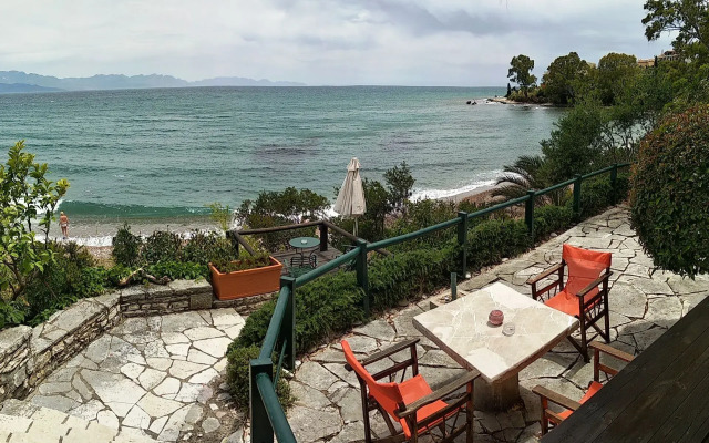 Grekis hotel & Apartments