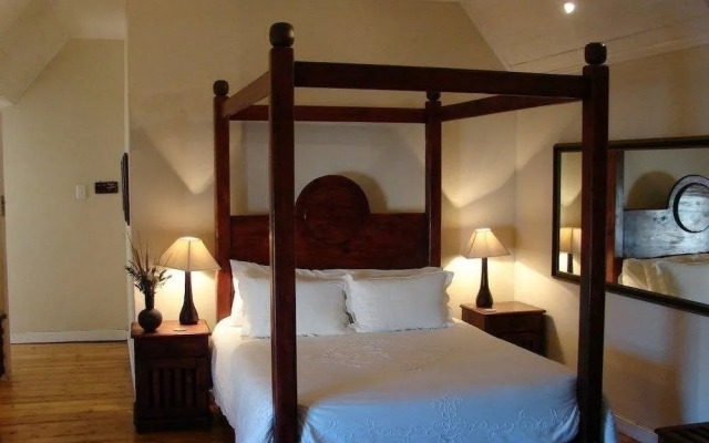 Shady Pines Guest House