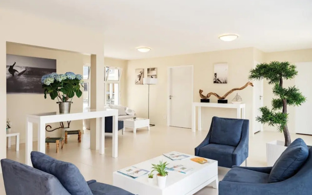 Apartment in Biscarosse Near Sandy Beach