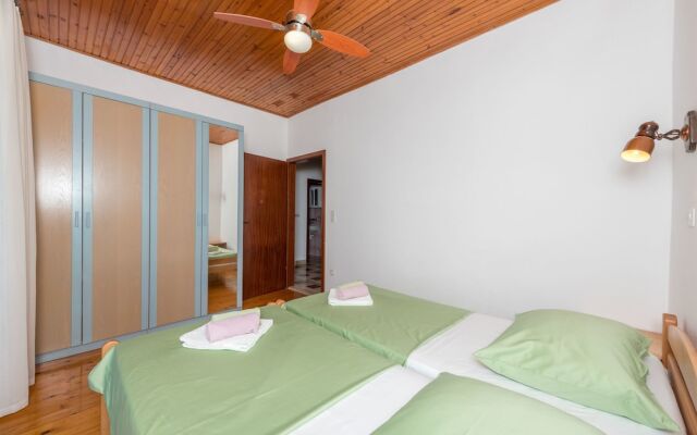 Apartment Lidija