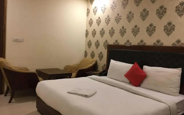 Oyo 88024 Hotel Namastey