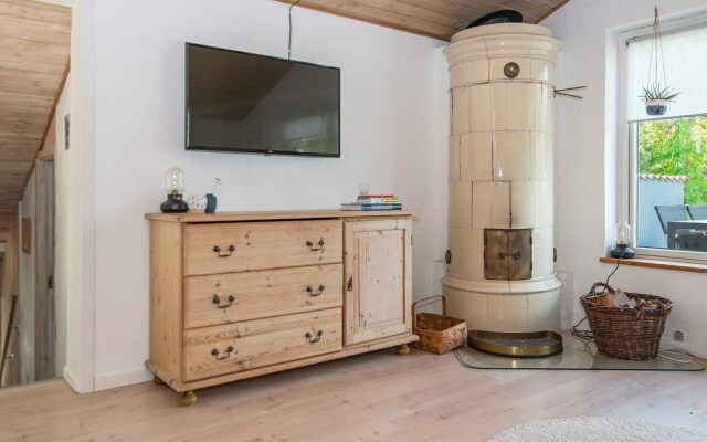 Modern Holiday Home in Ebeltoft Jutland With Jacuzzi