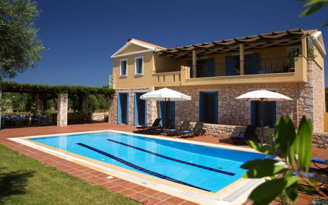 Villas Armeno