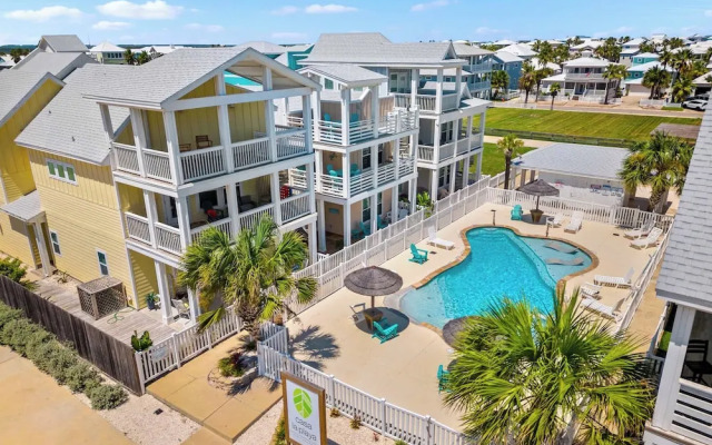 Dauphin Beach House 3 Bedroom & Pool