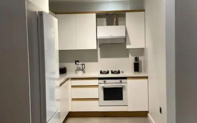 Room in Villa - Cheerful Brand New 4 Bedrooms Villa With Pool