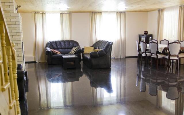 Becho Guest House