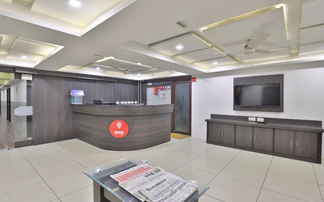 Nova Hotel Cross Road by OYO Rooms