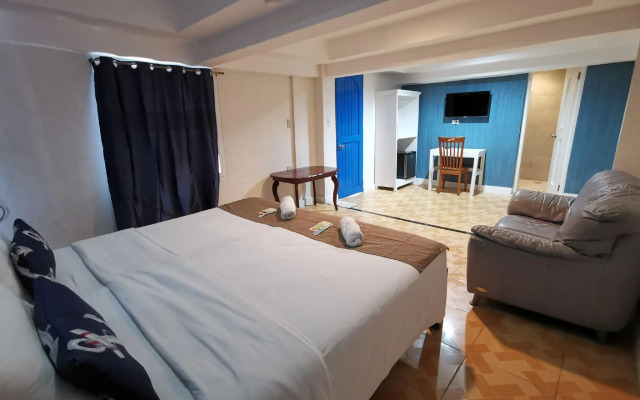 Pescadores Seaview Suites Moalboal
