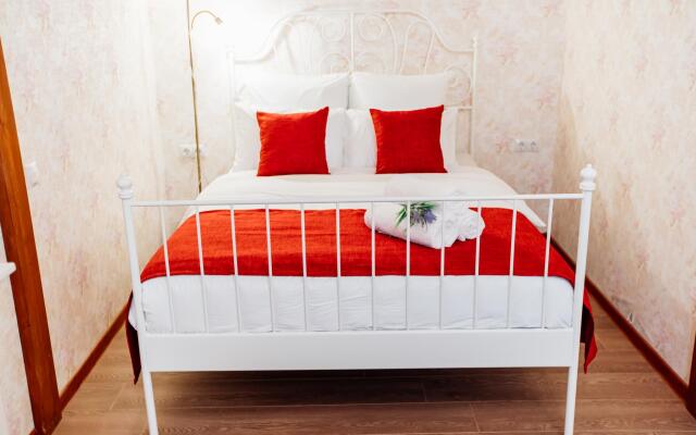 Апартаменты на переулке Суворова