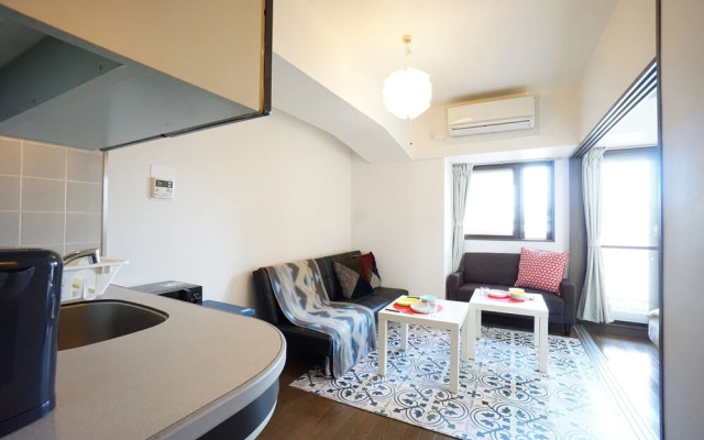 Terry's Apartment Shinsaibashi East I G12B
