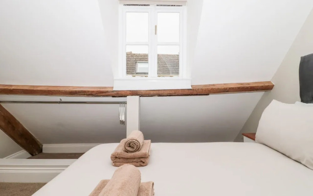 Purbeck Hotel Apartments - Flat 6