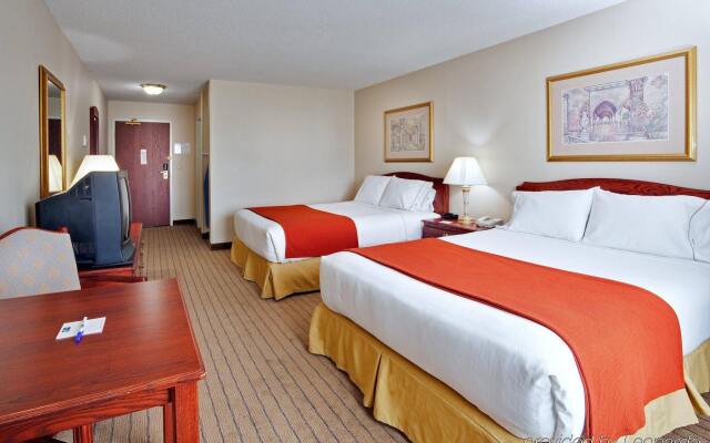 Holiday Inn Express Rochester NE- Irondequoit by IHG