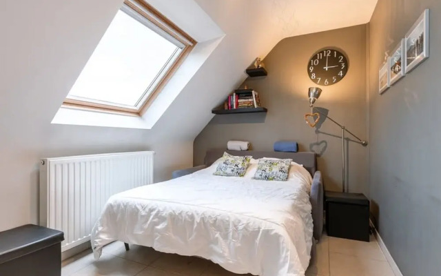 Modern Duplex Apartment Near the Beach