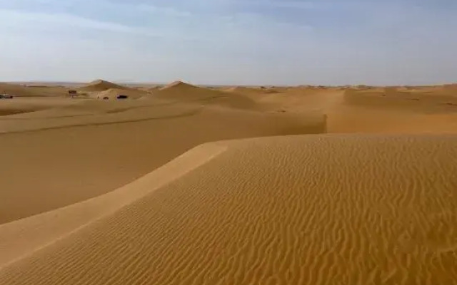 Enjoy the Starry and Desert Scenery Hotel