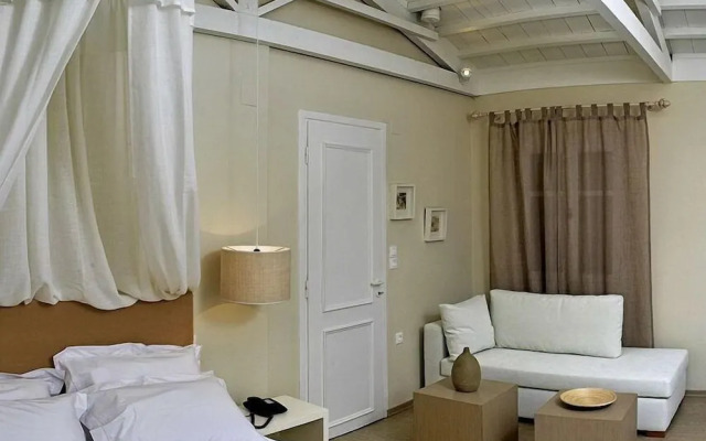 Oikies Small Elegant Houses