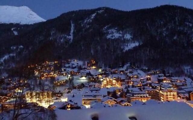 Zermatt Panoramic View Flat