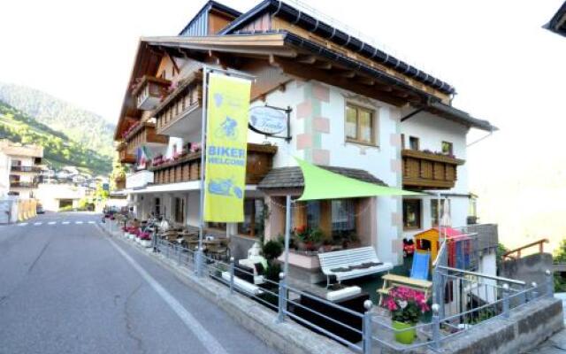 Hotel Traube – Stelvio