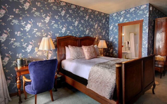 Casia Lodge and Ranch