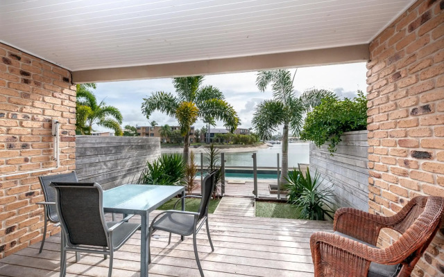 Saltwater Villas