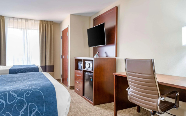 Comfort Suites Savannah Gateway I-95