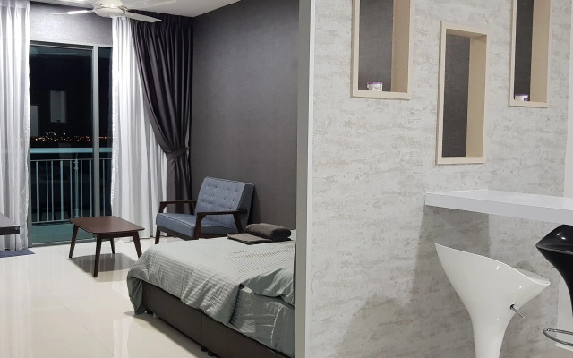 Teega Suite 3BD Seaview Puteri Harbour