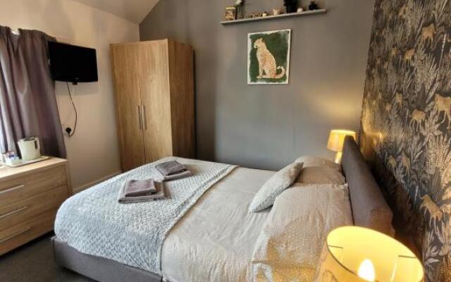 Room@87