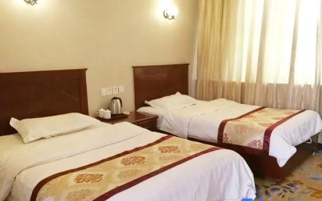 Korla Platinum Hotel – Guest Rooms – Korla