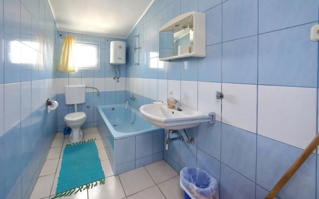 Aleksandra - 10 m From sea - A3