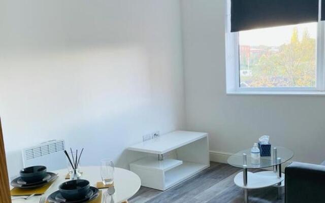 #0410 Lovely one bedroom apartment with free parking