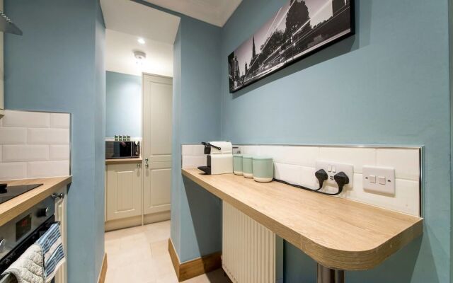 Cool Stockbridge Apartment - Edinburgh New Town