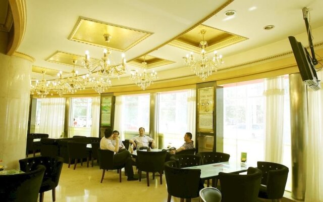 Zhangqiu Haitai Hotel