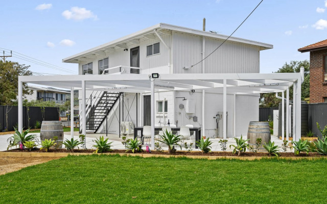 The HardyOne - Aldinga Beach