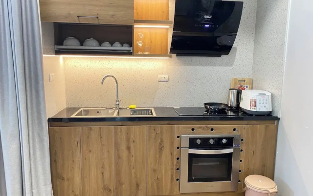 Luxe Paradise Suites Hotel  To Ngoc Van