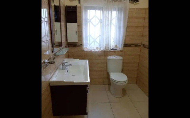 3 Bedrooms Exclusive Apartment in Kaludu