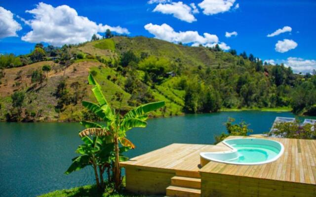 AW Guatape Glamping Resort